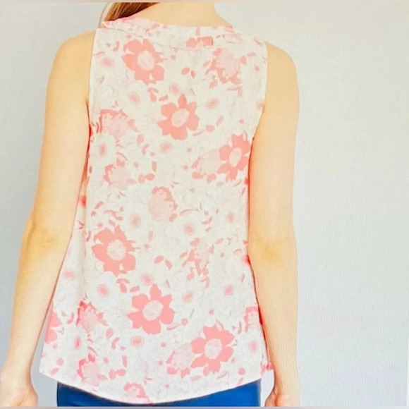 ModCloth Bit of Frill Sleeveless Top Blouse Small Pink Floral - Picture 3 of 11
